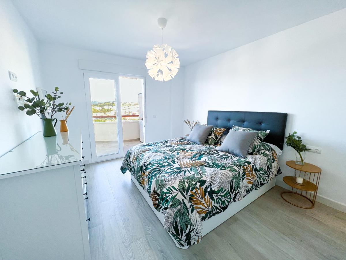 Apartamento A 900 M De La Playa Y Con Vistas Al Mar En Fuengirola Esterno foto