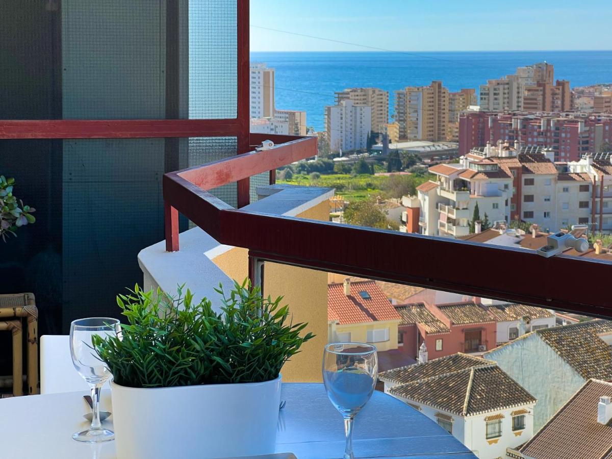 Apartamento A 900 M De La Playa Y Con Vistas Al Mar En Fuengirola Esterno foto