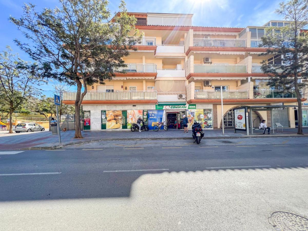 Apartamento A 900 M De La Playa Y Con Vistas Al Mar En Fuengirola Esterno foto