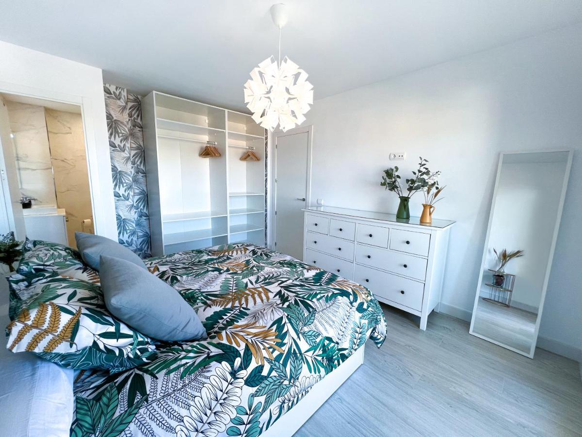 Apartamento A 900 M De La Playa Y Con Vistas Al Mar En Fuengirola Esterno foto