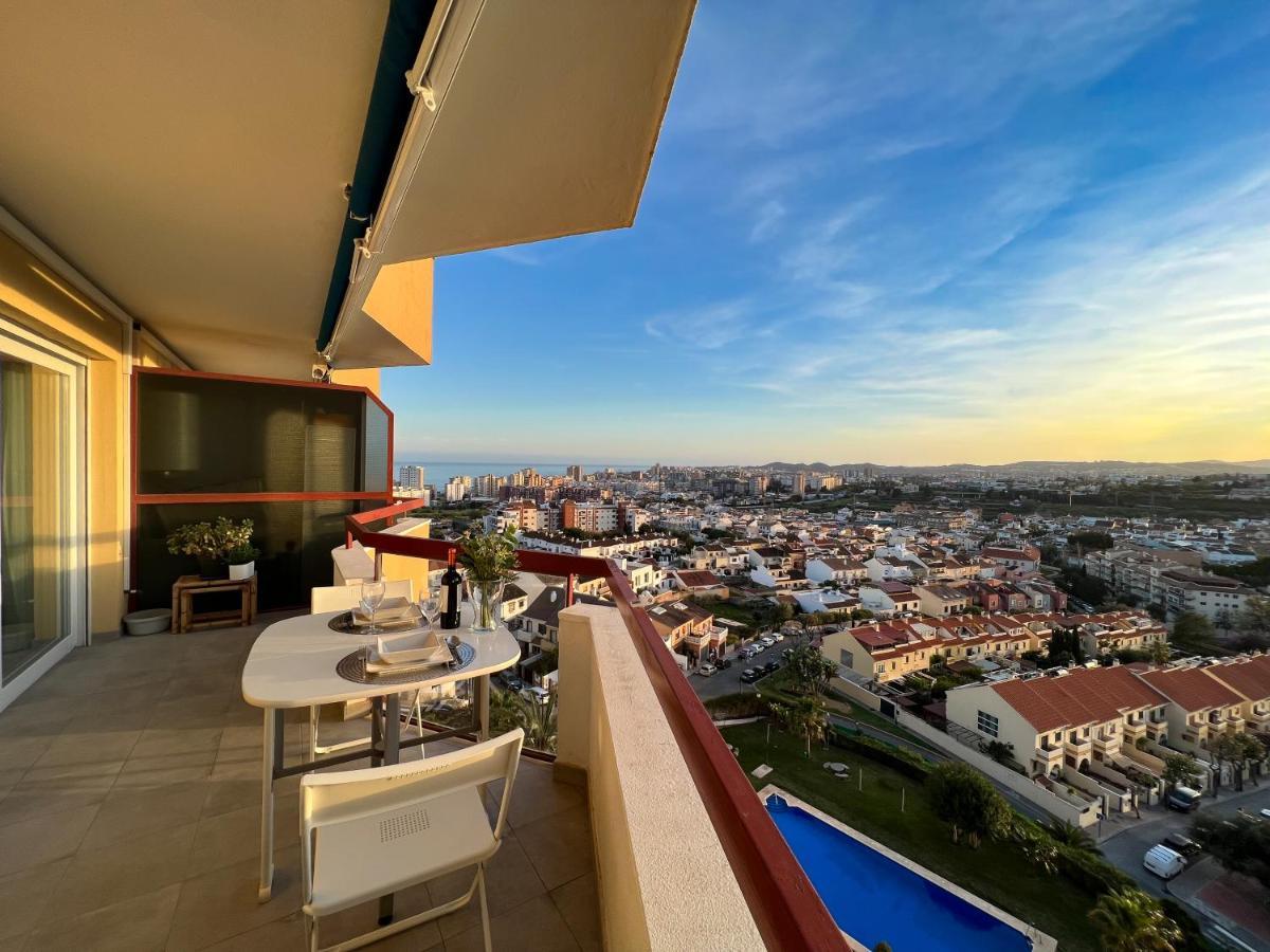 Apartamento A 900 M De La Playa Y Con Vistas Al Mar En Fuengirola Esterno foto